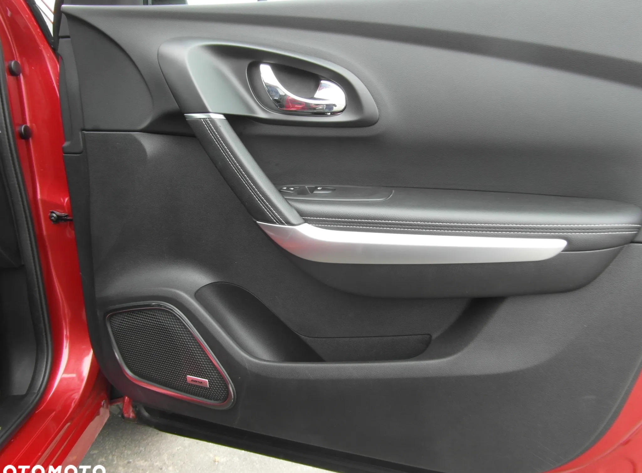 Renault Kadjar cena 60900 przebieg: 143000, rok produkcji 2016 z Milanówek małe 781